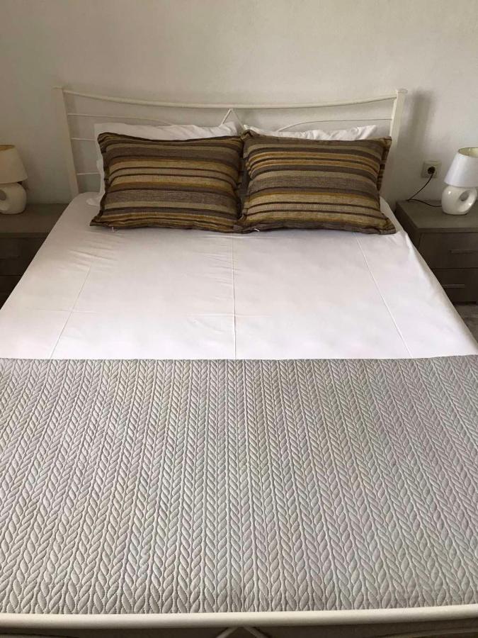 Kostas Apartment Иериссос Экстерьер фото