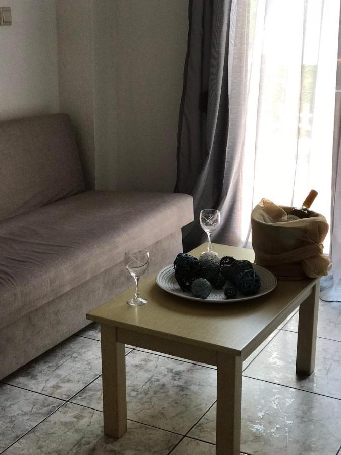 Kostas Apartment Иериссос Экстерьер фото